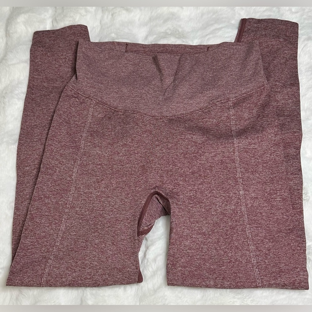 NWOT Victoria's Secret Pink Seamless tight Burgundy Marl - Picture 3 of 7